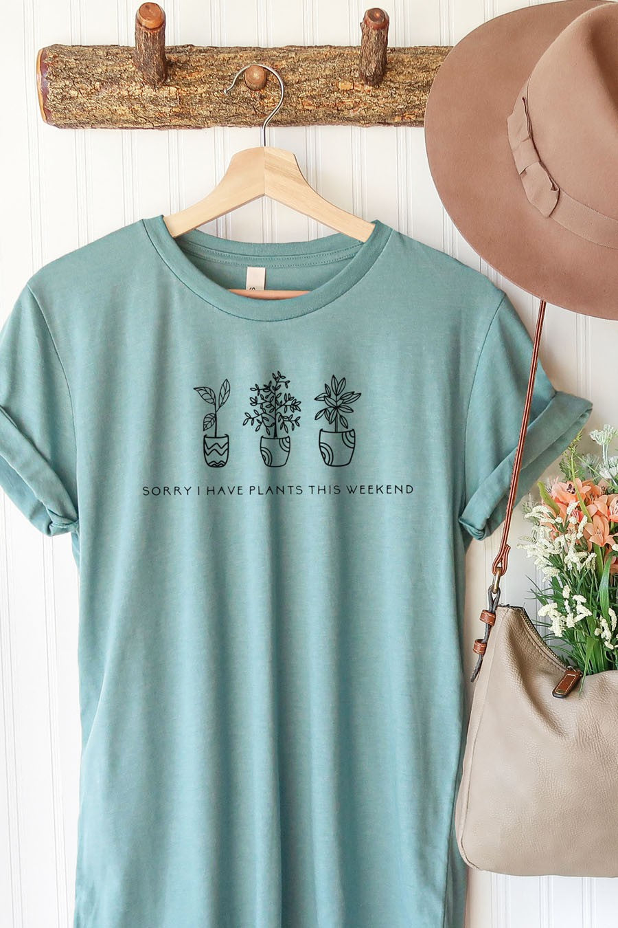 Plant Mom Tee